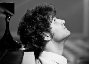 pianisto LUKO GENIUŠO koncertas Luvro muziejaus Auditoriume balandžio 16 d.