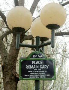 Rašytojo ir diplomato Romain Gary pėdsakai Paryžiuje ir Nicoje